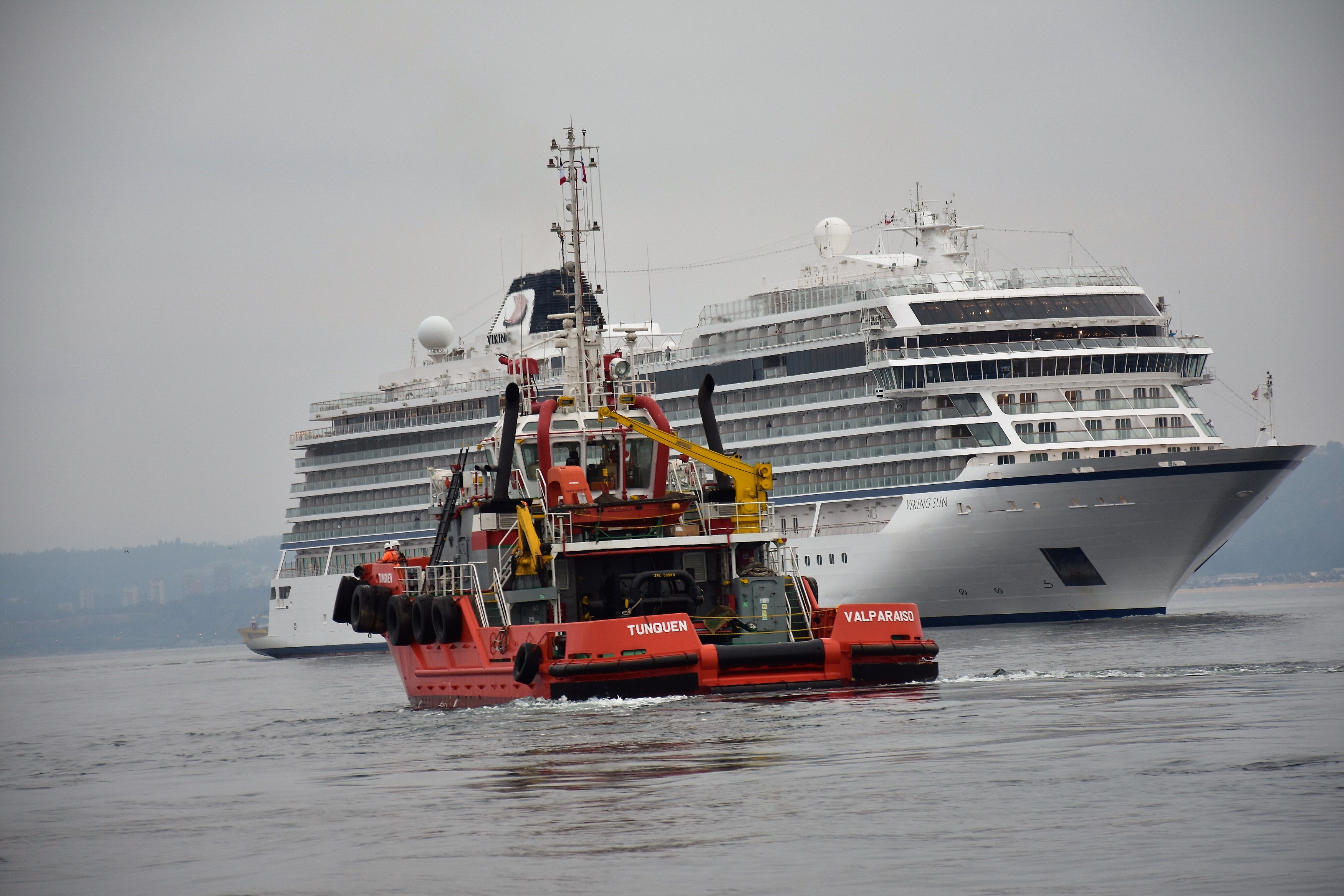 AGUNSA  atiende al crucero 