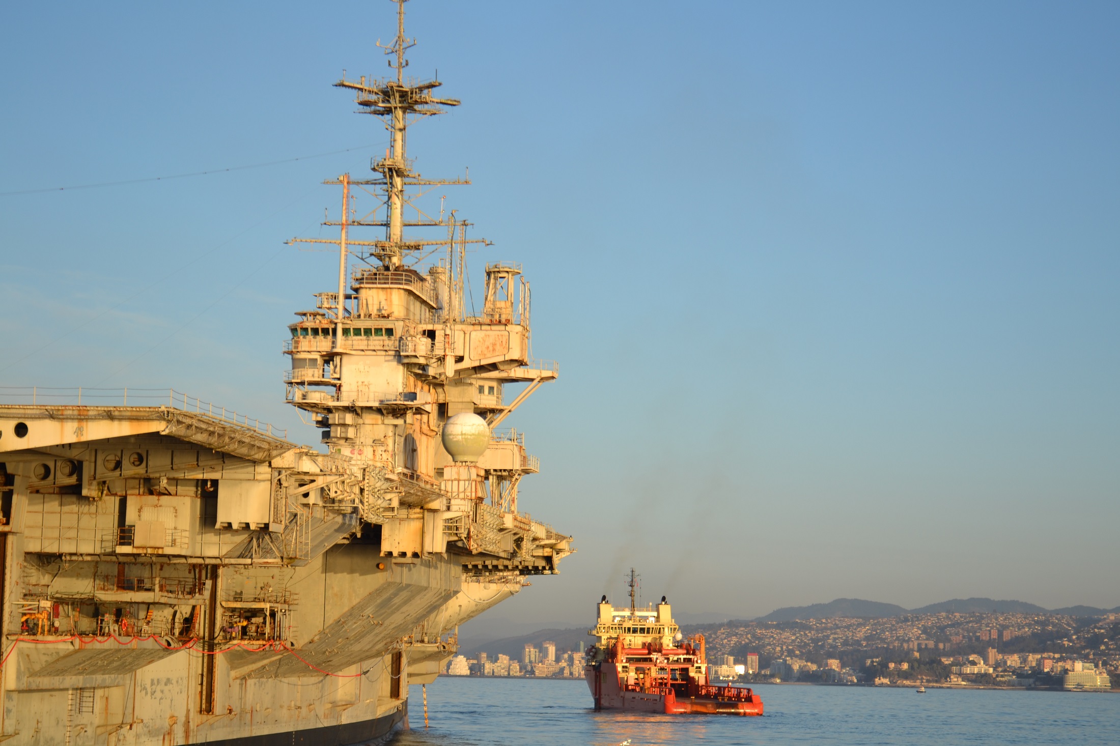 AGUNSA  asistió el paso por la costa chilena al portaaviones “USS Independence”.