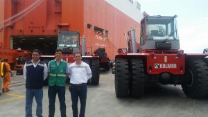 Terminal Portuario de Manta recibe dos grúas Reach stacker