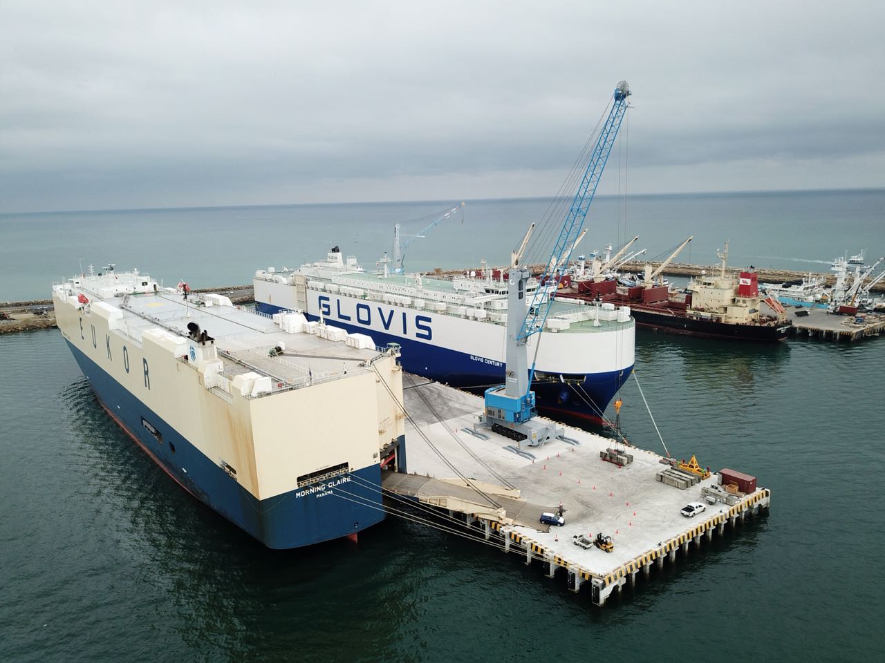 Terminal Portuario de Manta avanza en la concreción de sus inversiones.