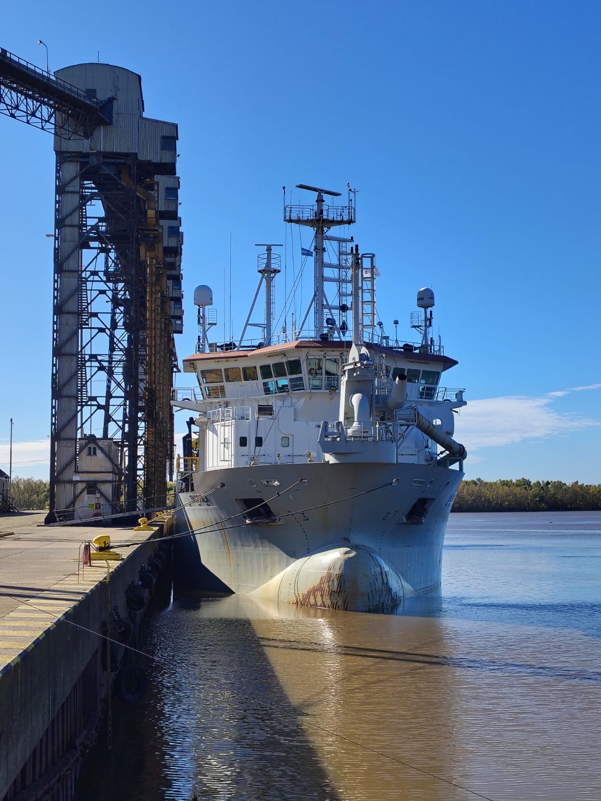 AGUNSA Argentina fortalece su presencia en el Puerto de San Pedro con nuevas operaciones de agenciamiento marítimo